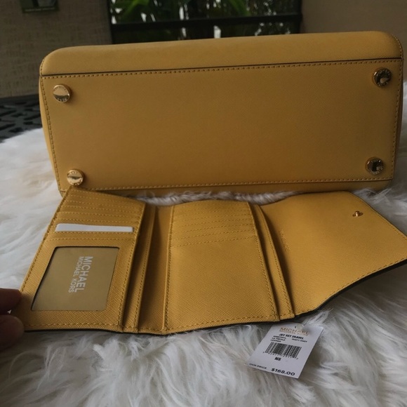 Michael Kors Large Ciara satchel & wallet bundle - Picture 3 of 7